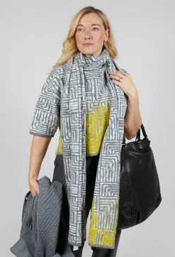 Cropped Sweater in Light Grey and Yellow