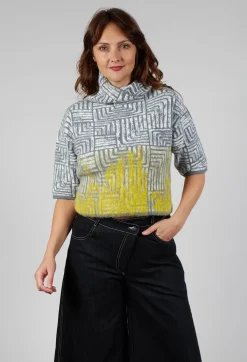Cropped Sweater in Light Grey and Yellow
