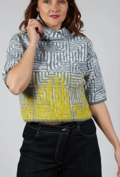 Cropped Sweater in Light Grey and Yellow