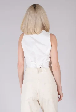 Cropped Textured Waistcoat in Natural