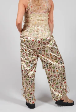 Cropped Trousers in Petite Fleurs