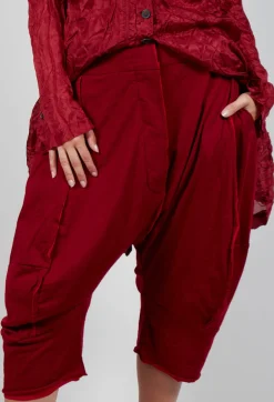 Cropped Trousers in Sunset Cardinal