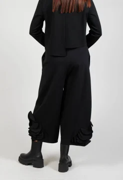 Cropped Trousers with Embellishment Detail in Nero