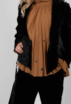 Cropped Velvet Jacket in Black