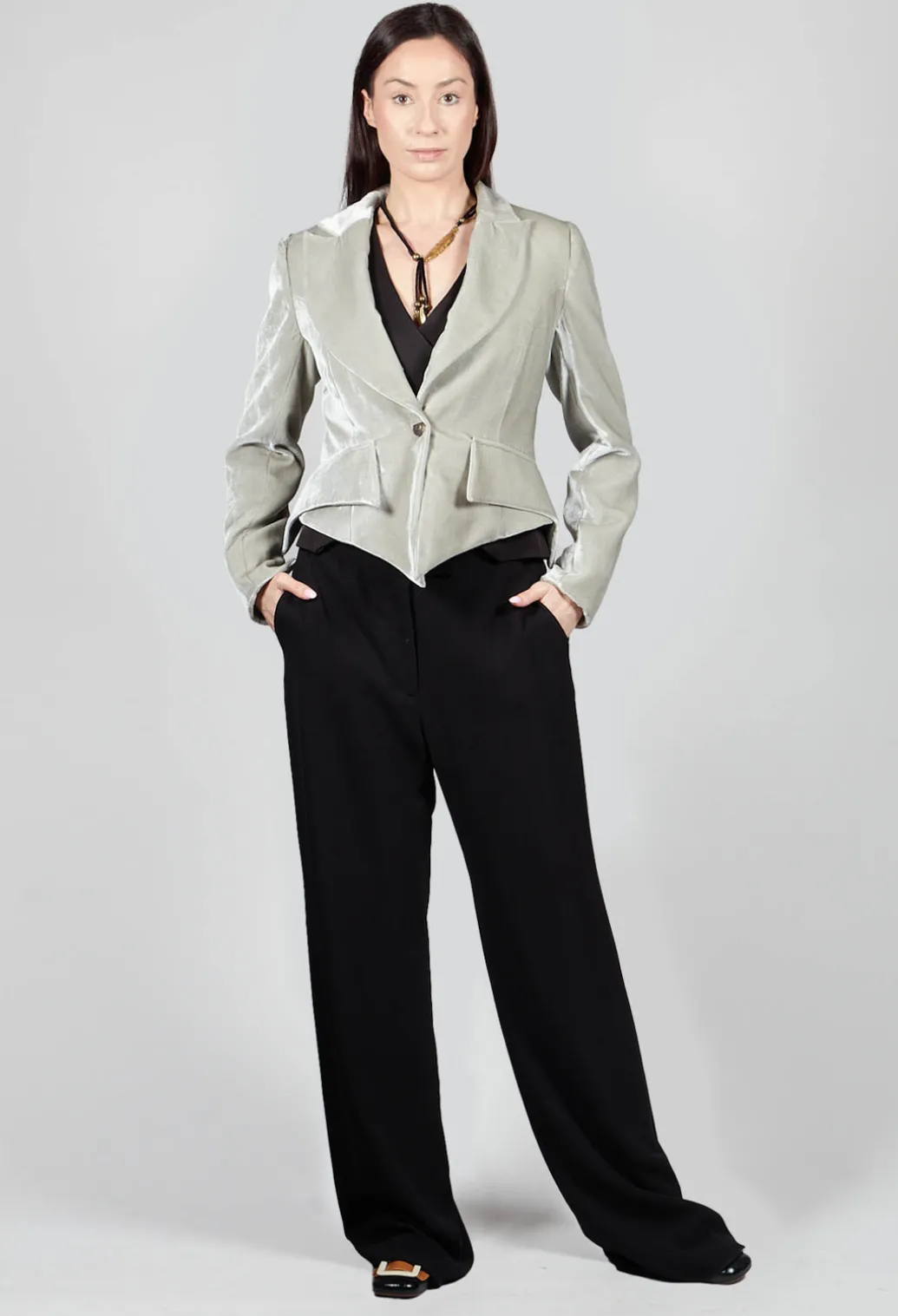 Cropped Velvet Jacket in Pearl Grey