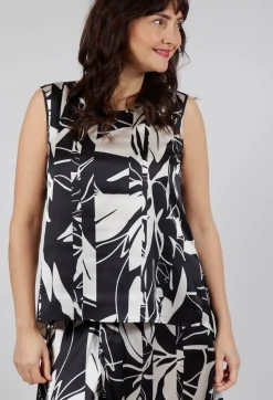 Cue Sleeveless Top in Black Print