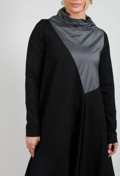 Cvek Dress in Black and Grey
