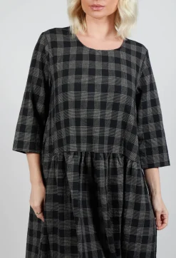 Daikon Tsant Dress in Nero