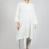 Dali L Tunic In Mandorla