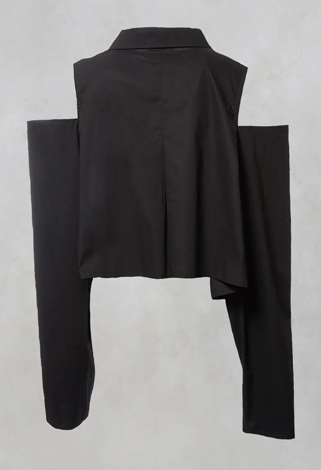 Dansholmen Shirt with Cut Out Shoulders in Black