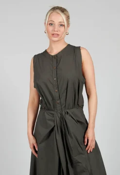Definido Dress in Tea Leaf