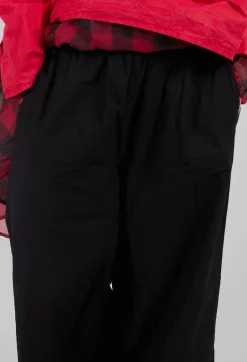 Dehnjung Trousers in Kaviar