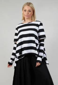Detached Sleeve T-shirt in Block Stripe