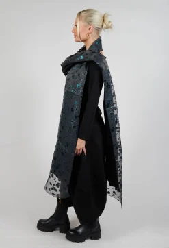 Detail Limb Scarf in Black and Green