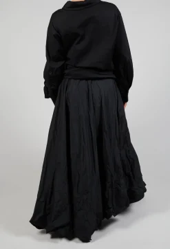 Dipped Hemline Skirt in Black