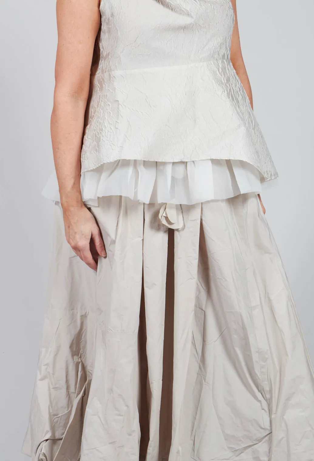 Dipped Hemline Skirt in Beige