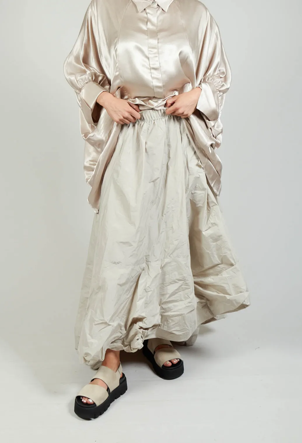 Dipped Hemline Skirt in Beige