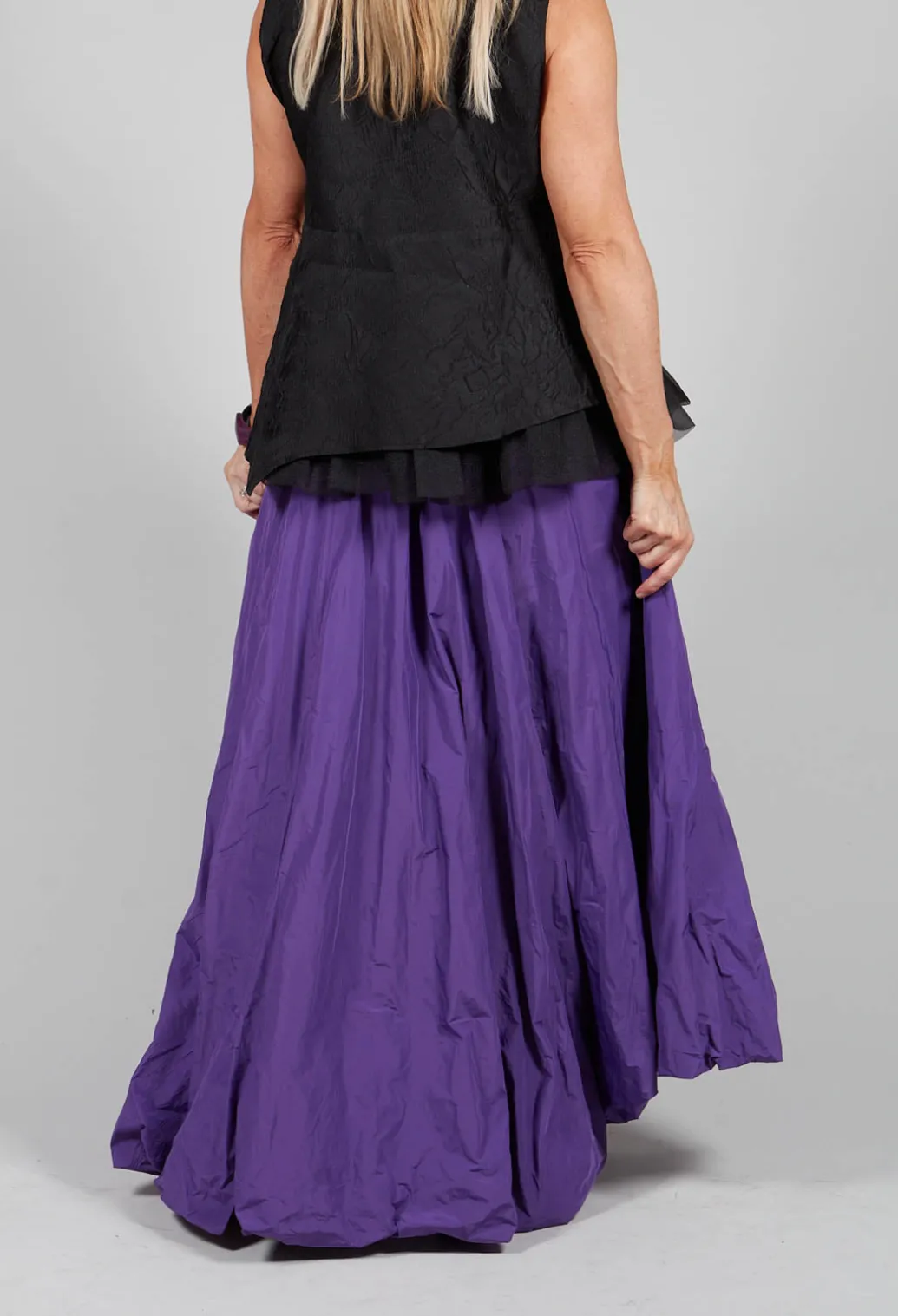 Dipped Hemline Skirt in Purple
