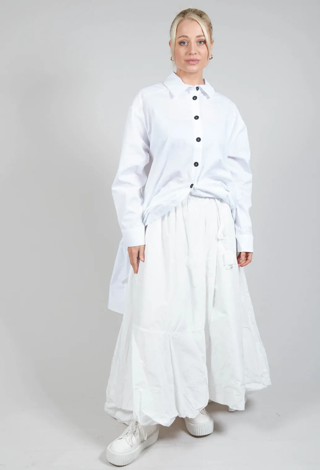 Dipped Hemline Skirt in White