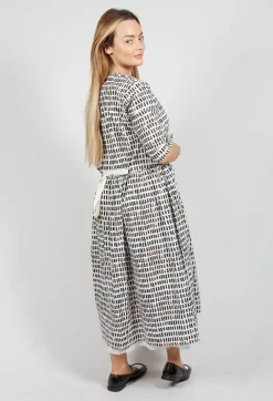Dominga Print Dress in Brown Sticks