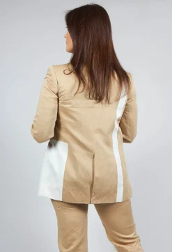 Double Breasted Blazer in Cerotto