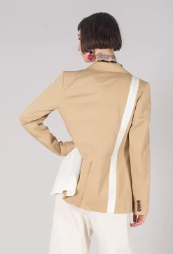 Double Breasted Blazer in Cerotto