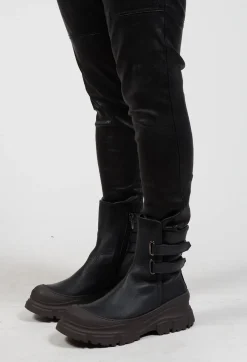 Double Strap Ankle Boots in Gasoline Nero