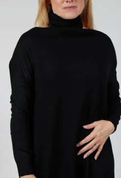 Dress in Catherine Nero