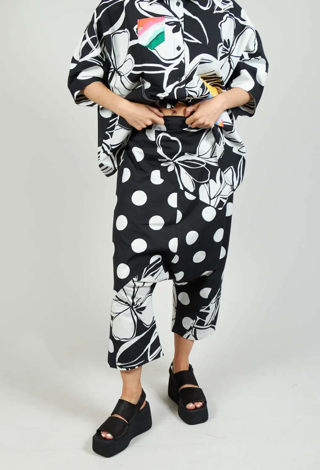 Drop-Crotch Polka Dot in Original Black