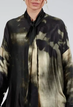Dusk Shirt in Shadow Black
