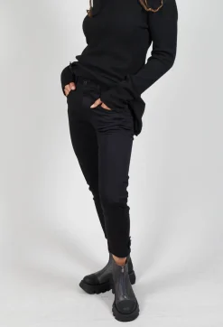 Easy Jeans in Black