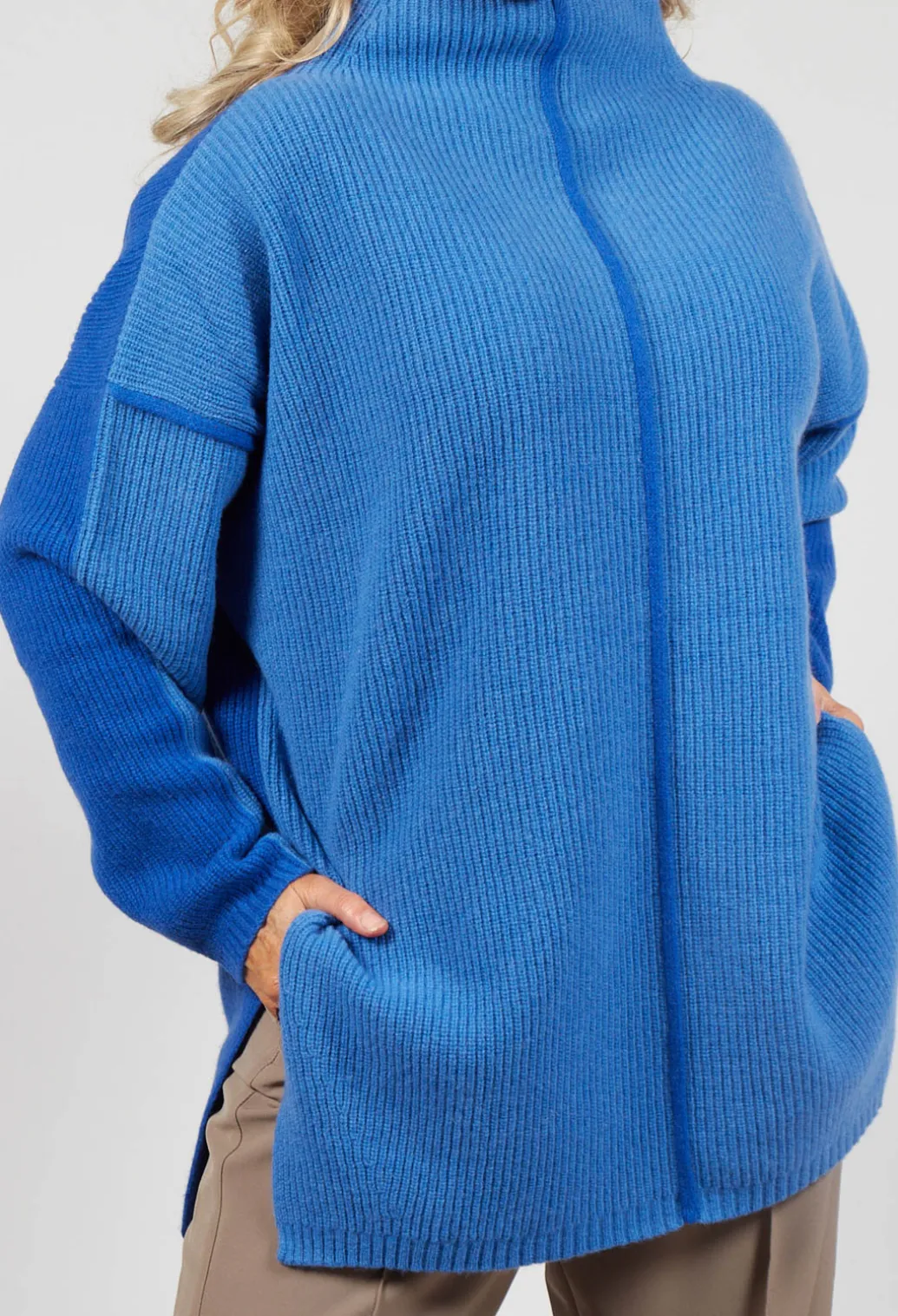 Edis Jumper in Topaz