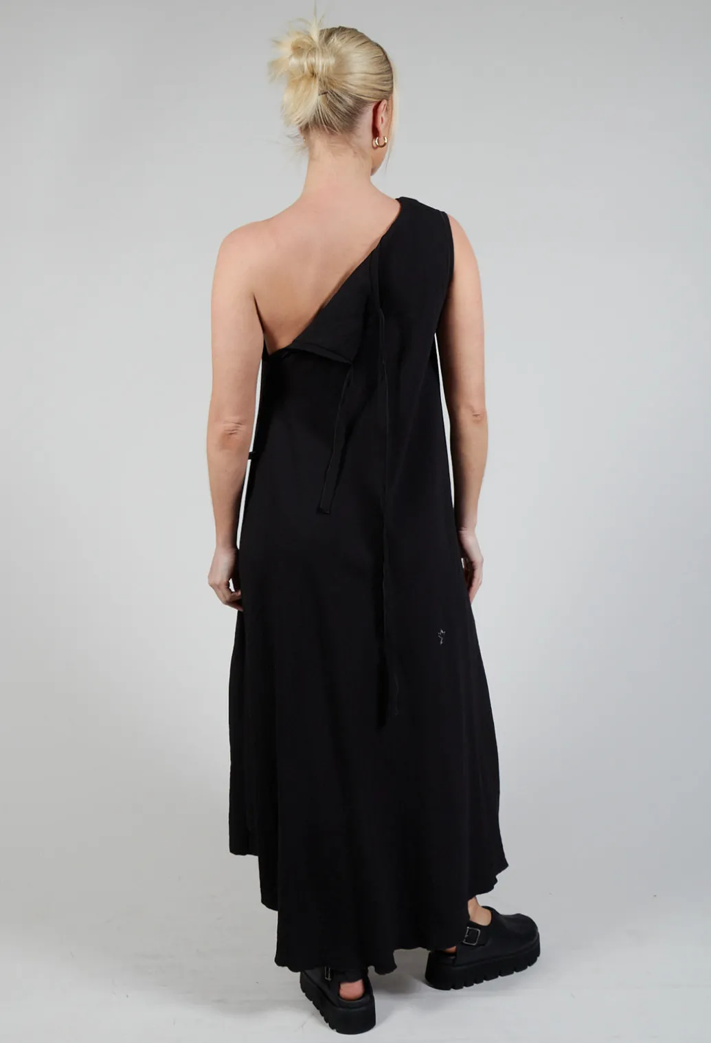 ELOT Dress in Black