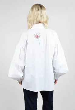 Embroidered Shirt with Elasticated Cuffs in Wite