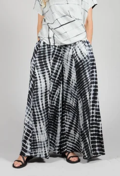 Emma Reversible Pants in Crocodise Black