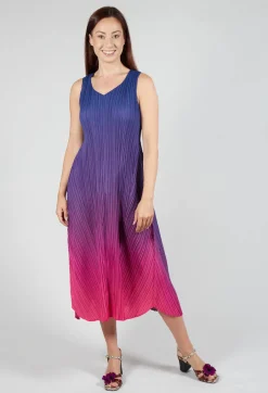 Estrella Dress in Lapiz and Barbie