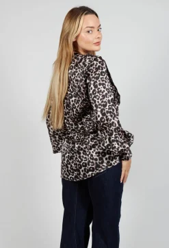 Evelyn Blouse in Leopard Soil