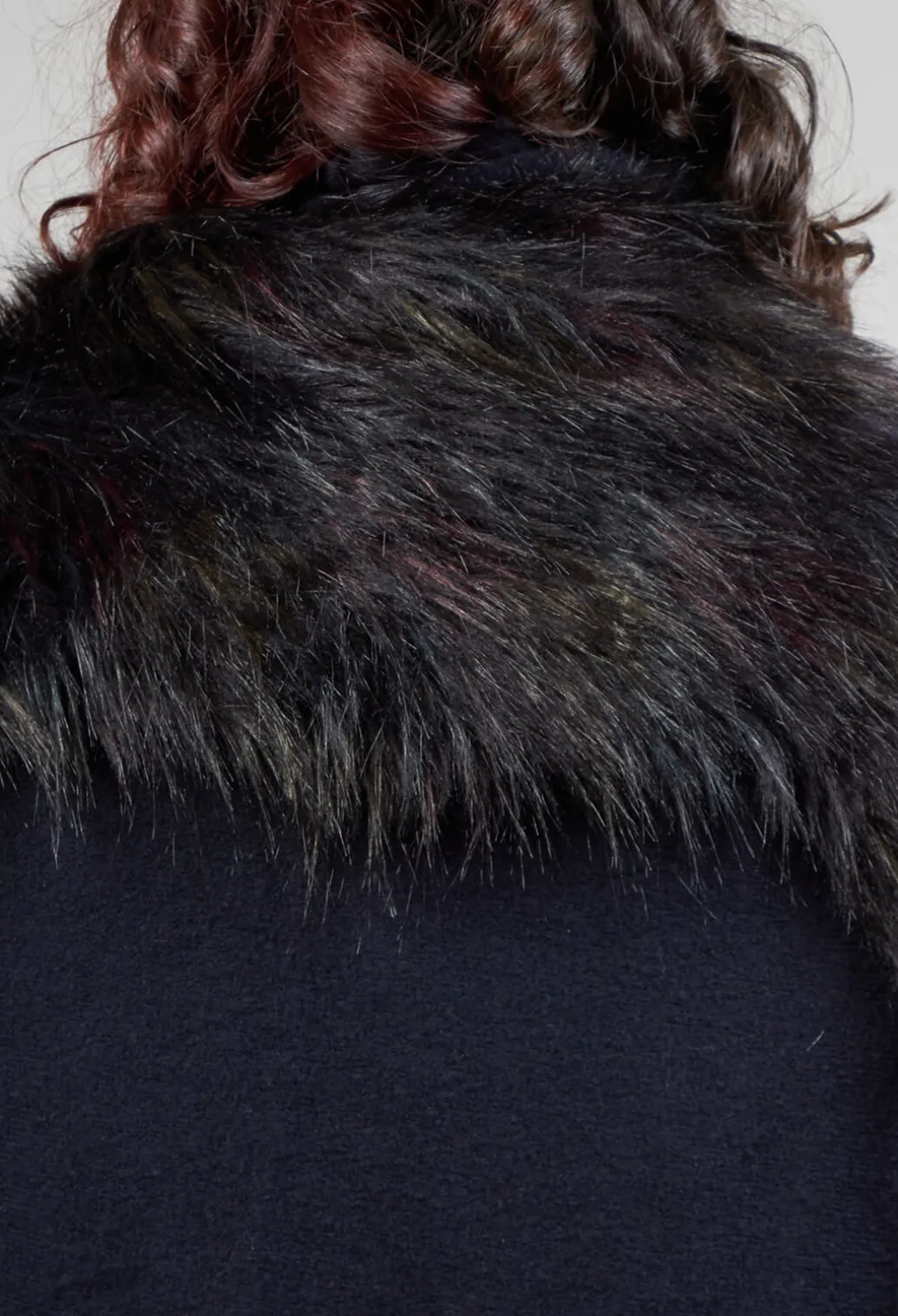 Faux Fur Scarf in Dark Blue