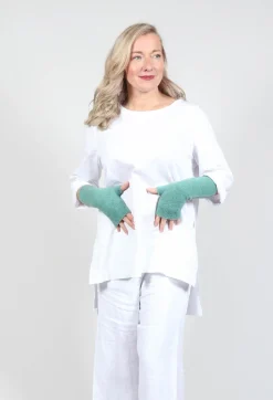 Fingerless Gloves in Turquoise