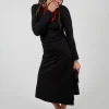 Fit Dress in Black