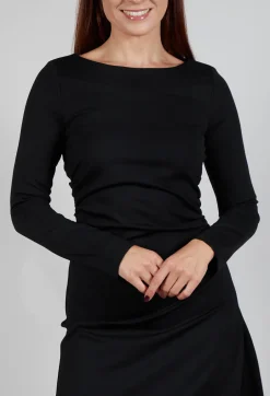 Fit Dress in Black