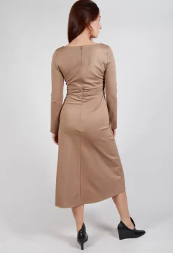 Fit Dress in Camel