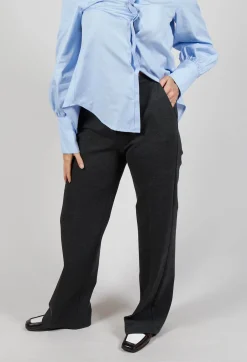 Fit Trousers in Dark Grey