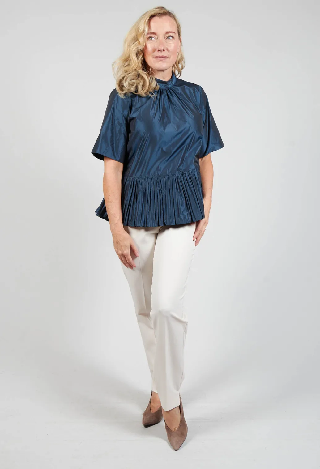 Flared Shape Shirt in Navy