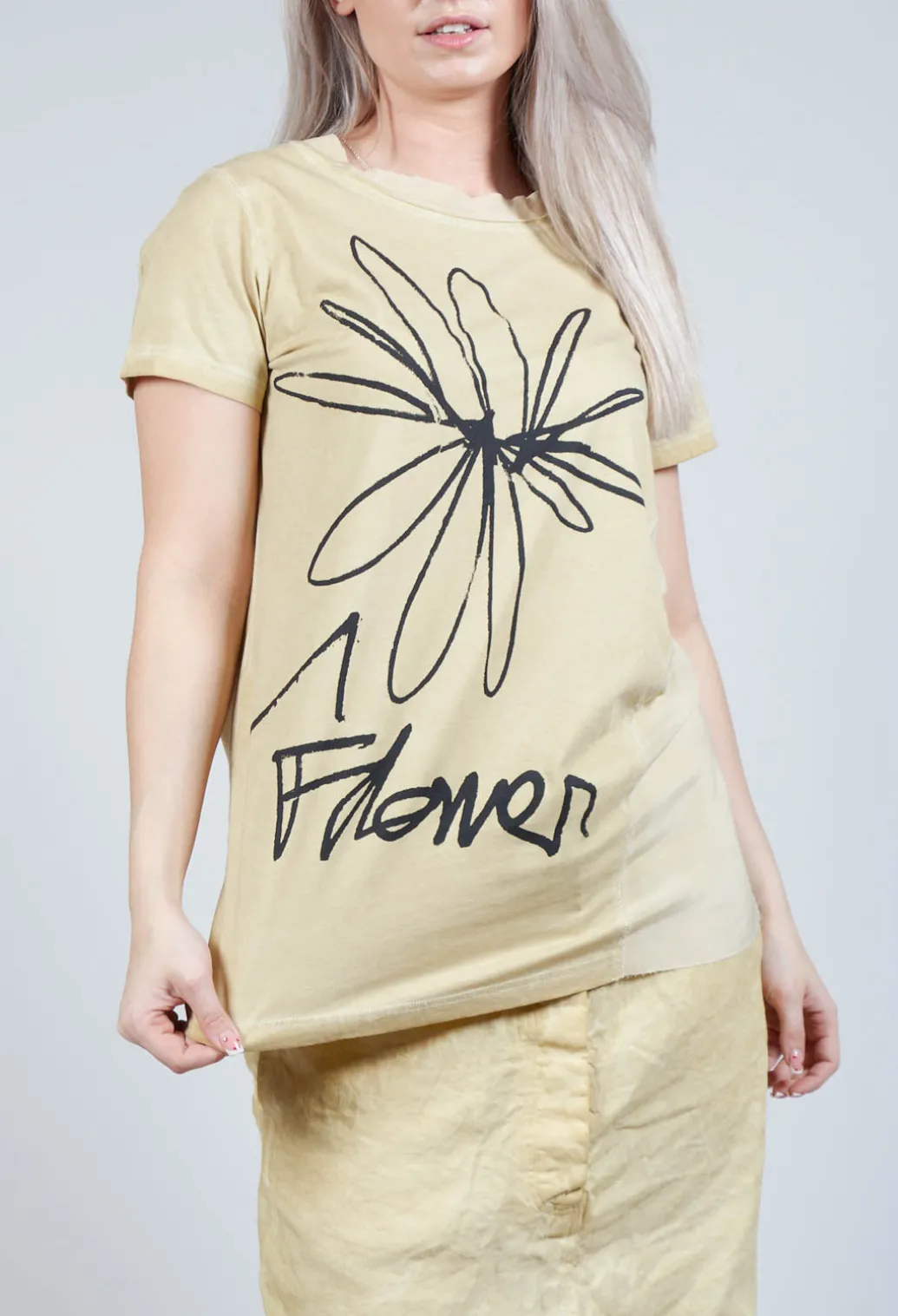 Flower Graphic T-Shirt in Wax Flock Cloud