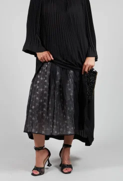 Flower Print Midi Skirt in Black