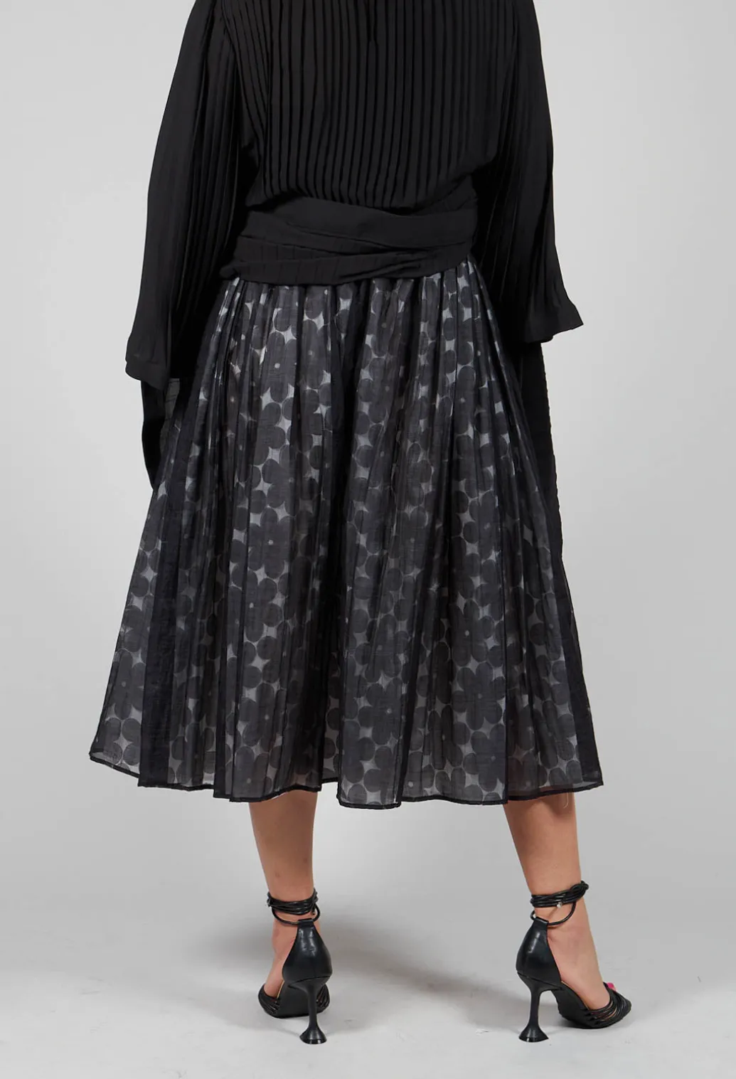 Flower Print Midi Skirt in Black