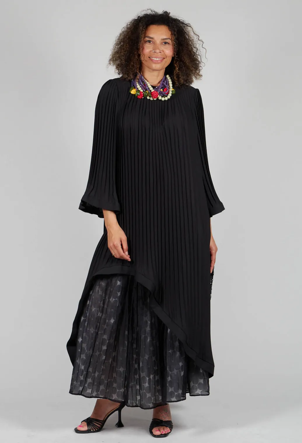 Flower Print Midi Skirt in Black