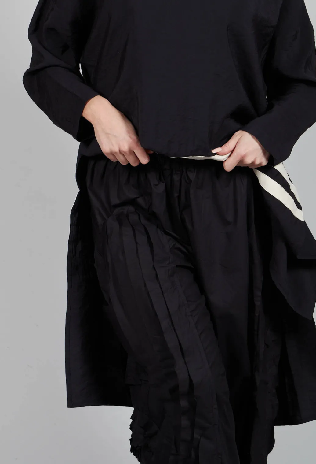Fold Texture Trousers in Beige