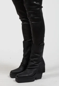 Foldover Heel Boot in Gasoline Nero